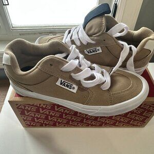 NWT VANS CHUKKA PUSH